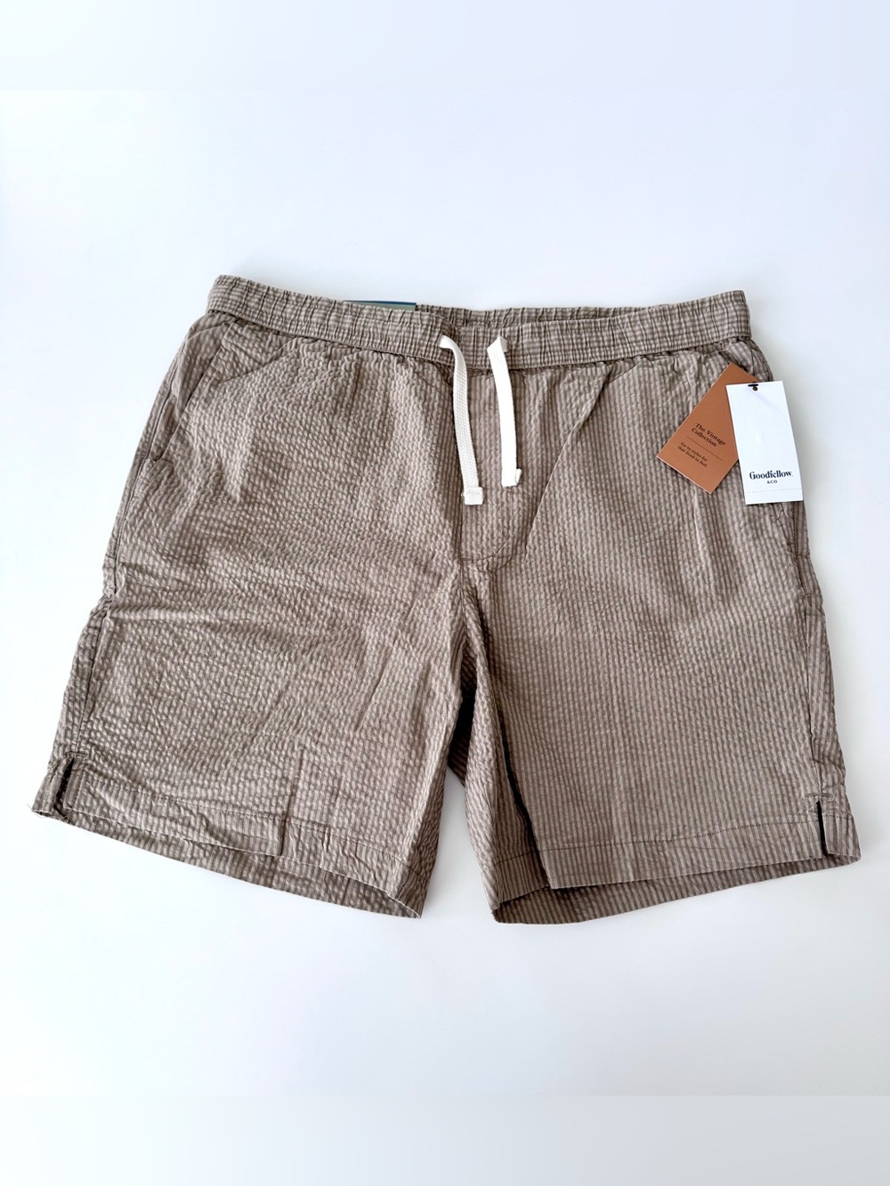 Goodfellow & Co Men's Khaki Striped Vintage Collection Shorts, 7” inseam, Size L